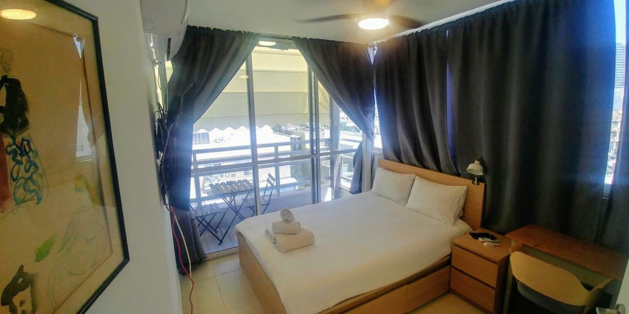 Dizengoff Penthouse Boutique Hostel Тел Авив Стая снимка